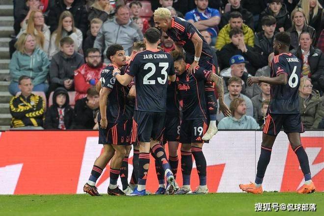 5-0！英超保级队狂飙 6轮不败+2连胜轰9球 热刺哭晕：已被甩开8分